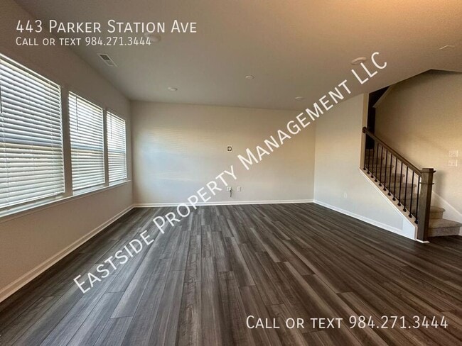 Building Photo - 443 Parker Sta Ave