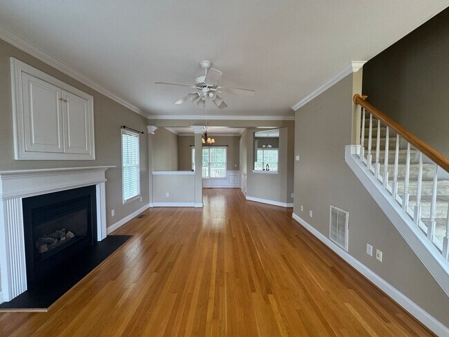 Foto del edificio - 436 Thomas Ross Ln