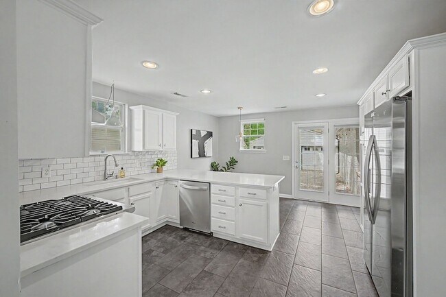 Foto del edificio - 353 9th Ave N