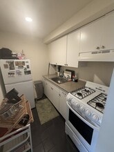 Building Photo - 1526 Christian St
