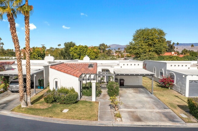 Building Photo - 78990 Bayside Ct