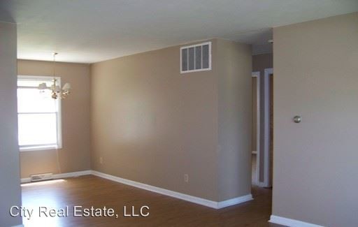 Foto del edificio - 784 Caribou Rd