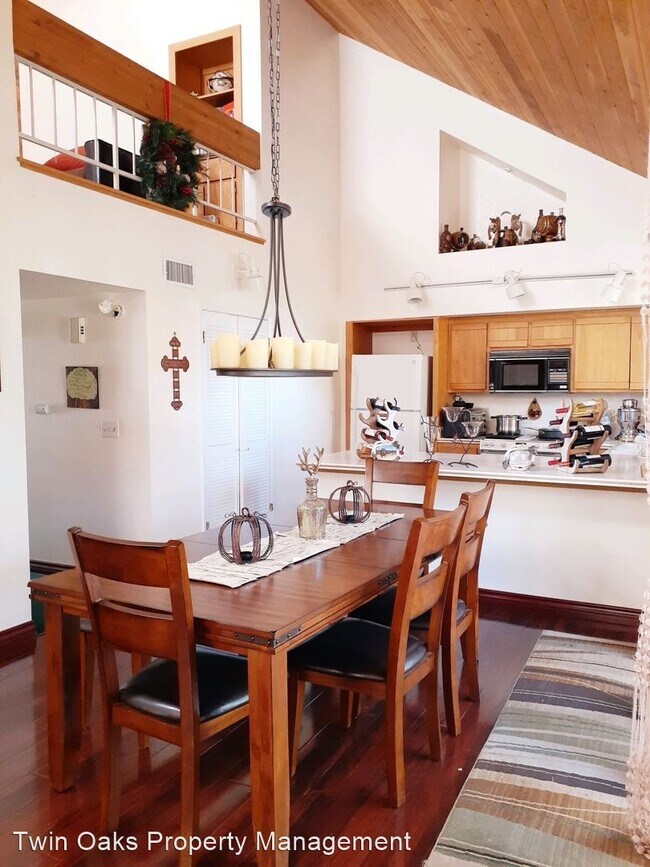 Building Photo - 2 br, 2 bath House - 15220 Chestnut Dr
