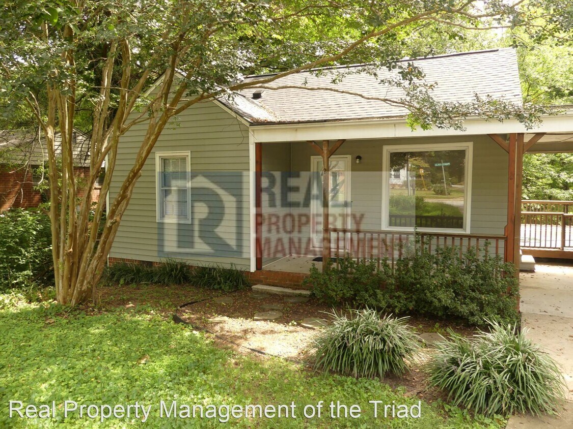 Foto principal - 2 br, 1 bath House - 2305 Pisgah Church Road