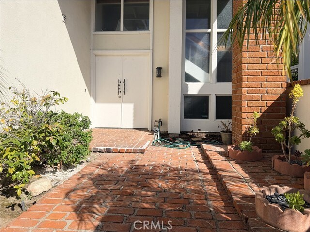 Foto del edificio - 4881 Royce Rd