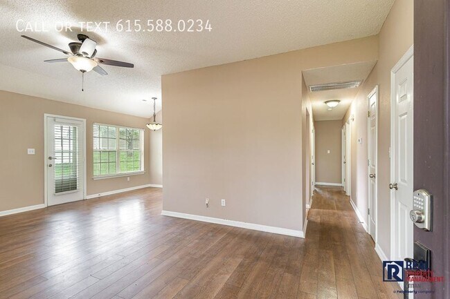 Foto del edificio - 2824 Canary Ct