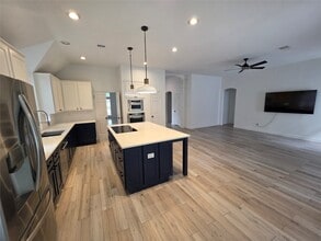 Building Photo - 138 Summer Storm Pl