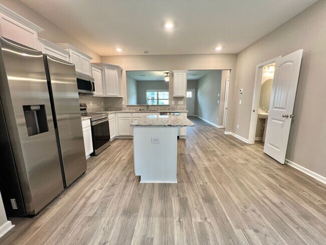 Building Photo - Brand New 3 Bedroom, 2.5 Bathroom Home w/ ...