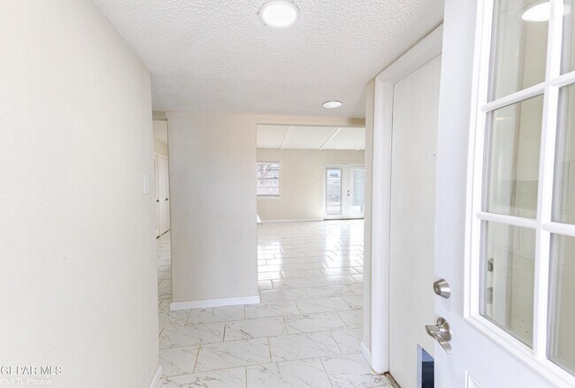 Foto del edificio - 7304 Gran Vida Dr