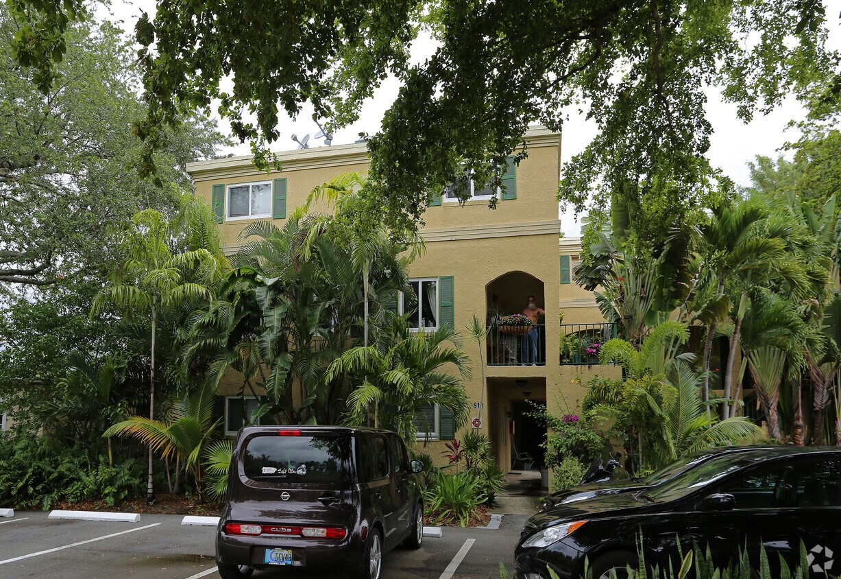 Building Photo - Wilton Gardens