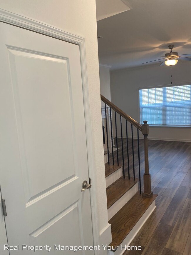Building Photo - 3 br, 2.5 bath House - 1749 Timber Creek Rd.