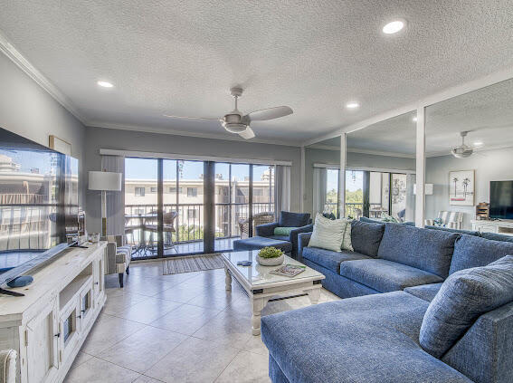Foto del edificio - 3605 S Ocean Blvd