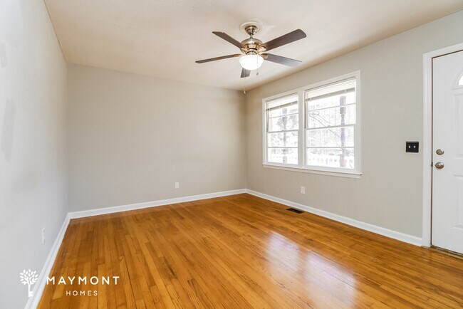 Foto del edificio - 4248 Donavan Dr