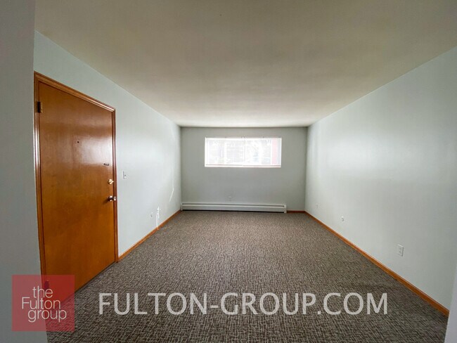 Building Photo - 1819 Michigan St NE