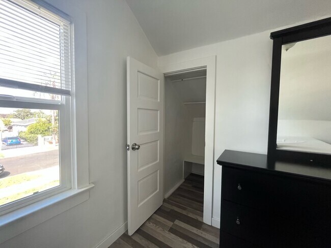 Foto del edificio - 1510 W 69th St
