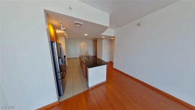 Building Photo - 200 W Sahara Ave