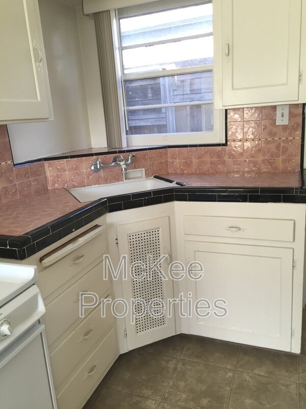 Foto principal - 2634 Myrtle Ave