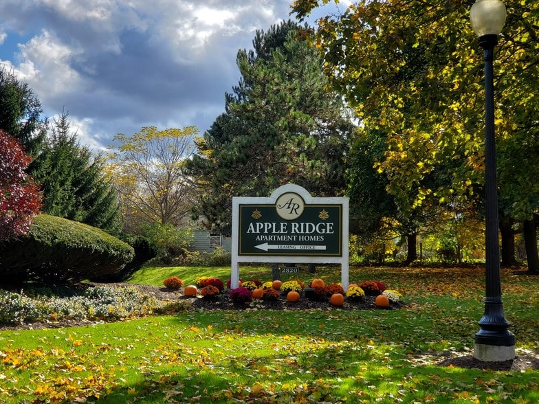 Apple Ridge Apartment Homes