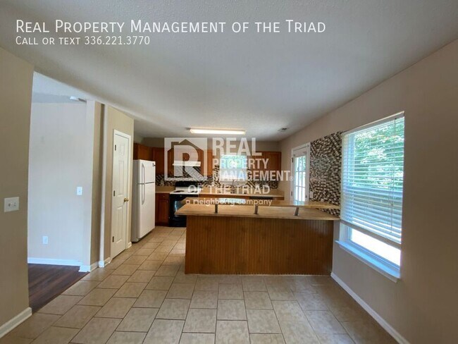 Building Photo - Welcome Home! 3BR/2.5BA Home in Julian Pon...