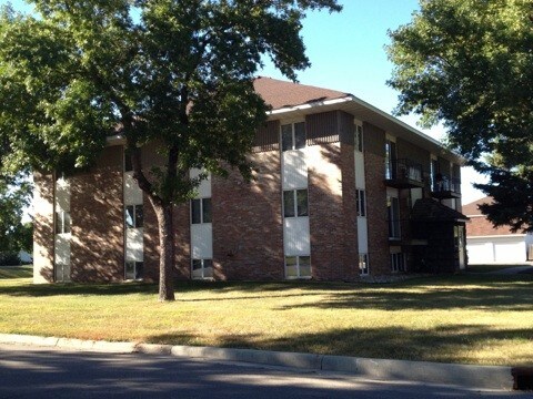 Primary Photo - 904 Hackberry Dr
