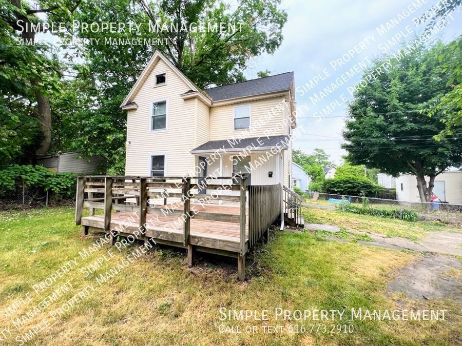 Primary Photo - Very Nice 2 Bed 1 Bath!