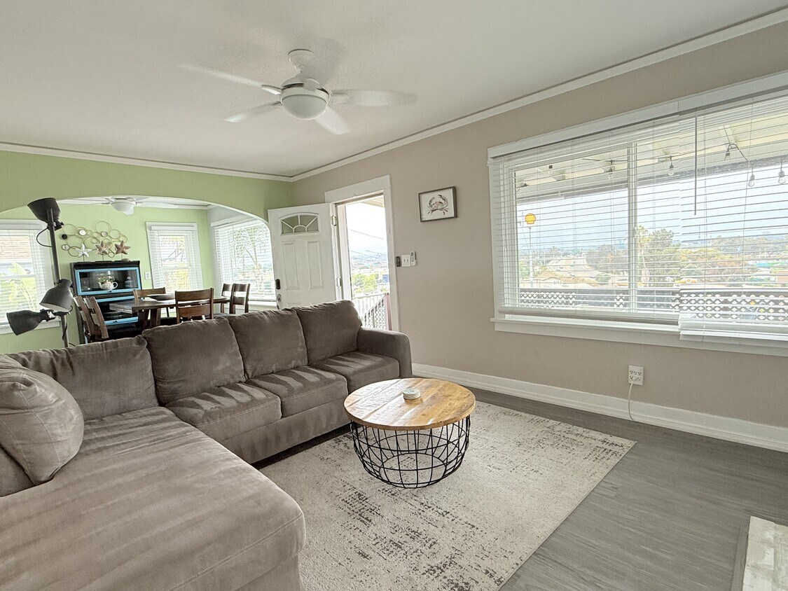 Foto principal - 1329 Gertrude St