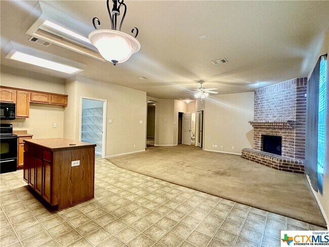 Building Photo - 786 San Mateo