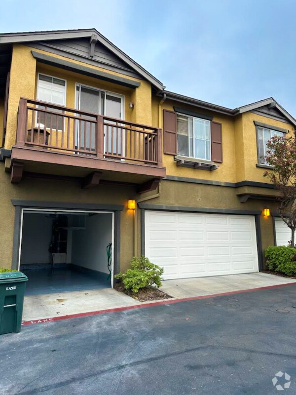 El Cerrito Apartments for Rent with a Garage San Diego, CA 2