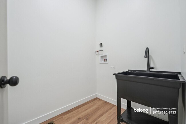 Foto del edificio - 298 Apache Trail