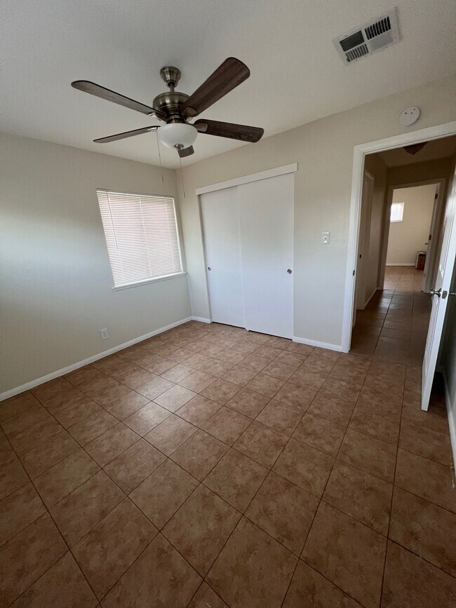 Fotografía del edificio - 115 George Pl