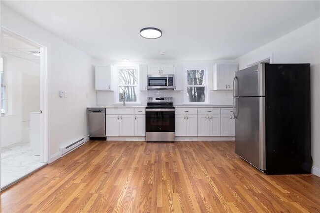 Foto del edificio - 12 Old Park Ave