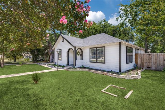 Foto del edificio - 5415 Dartmouth Ave