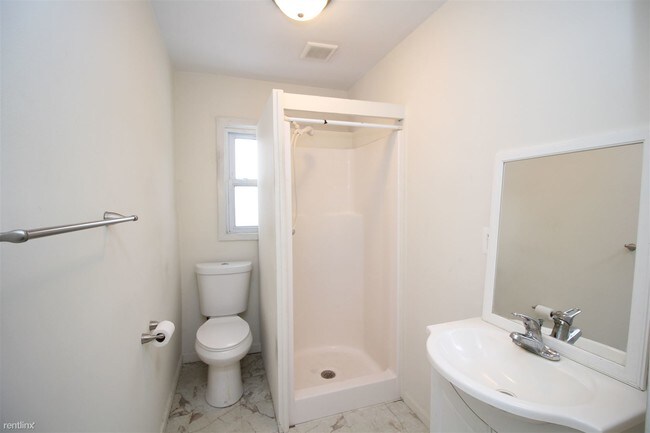 Building Photo - 3 br, 2 bath House - 3900 Elizabeth Lake Rd