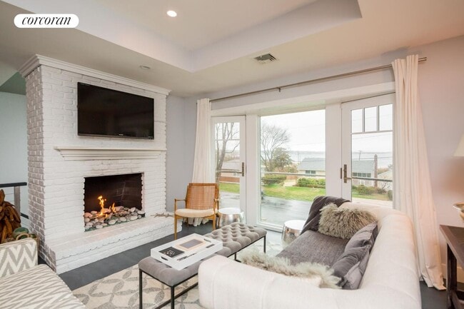 Building Photo - 46 Cliff Dr