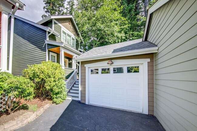 Building Photo - 1364 Stonecress Ln