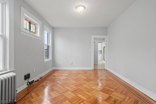 Foto del edificio - 45 Norwood Ave