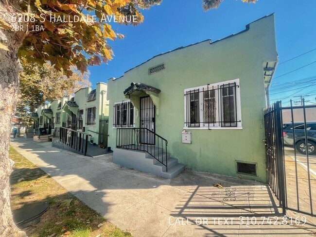 Building Photo - $500 move in concession- spacious and brig...