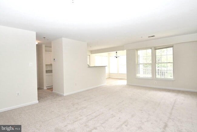 Building Photo - 7514 Snowpea Ct