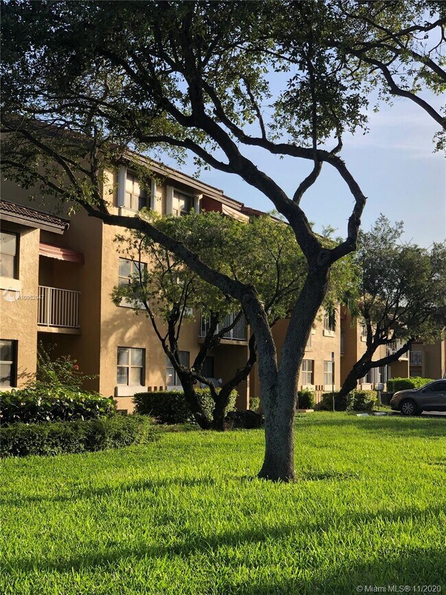 Foto del edificio - 15600 SW 80th St