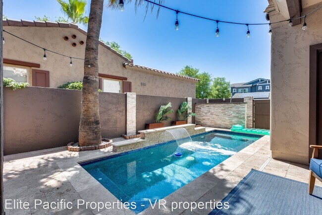 Foto del edificio - 3 br, 2.5 bath House - 21023 W Prospector Way