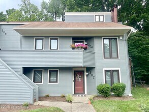 Building Photo - 302 Cres Spring Dr