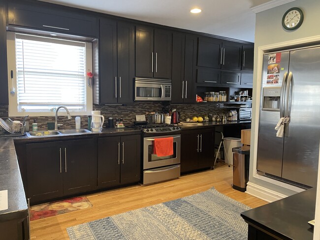 Updated Kitchen with Stainless Steel Appliances - 1256 Monroe St