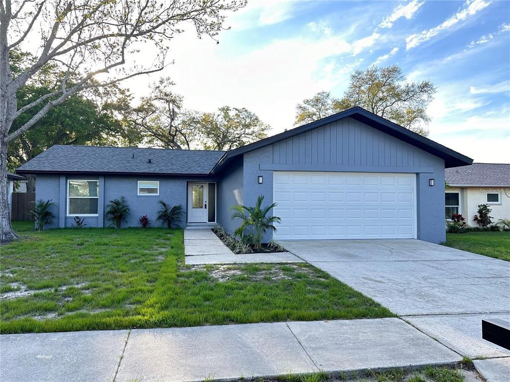 Primary Photo - 3119 Carriage Dr