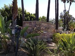 Foto del edificio - 7160 Shoreline Dr