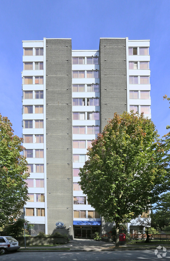 Building Photo - Grandview Towers