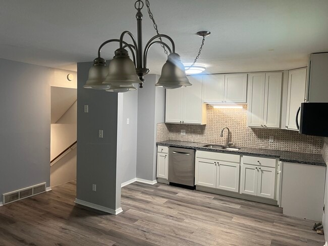 Foto del edificio - 3733 S Ohio Ave