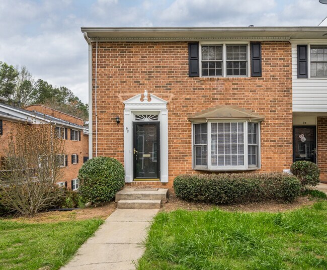 6520 Roswell Rd, Atlanta, GA 30328 Townhouse for Rent in Atlanta, GA