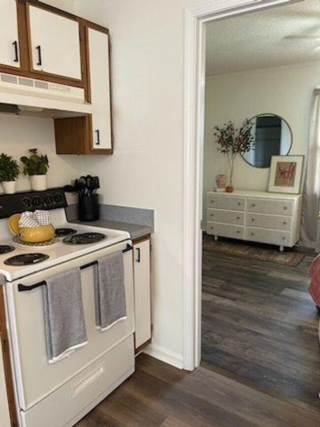Foto del edificio - One bedroom rental in Bristol Tennesee