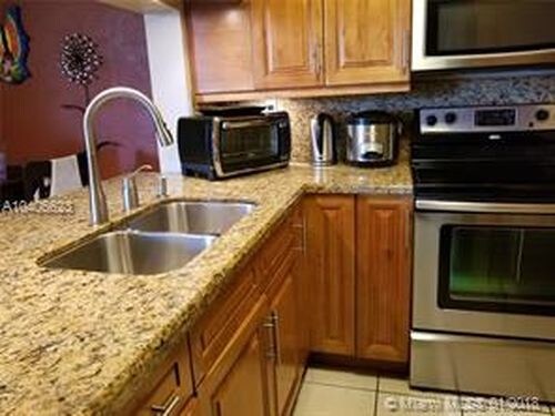 Foto del edificio - 11790 SW 18th St
