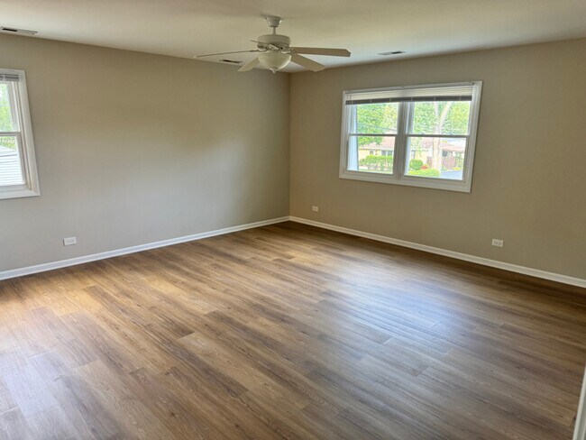 Foto del edificio - 2605 Oriole Ln